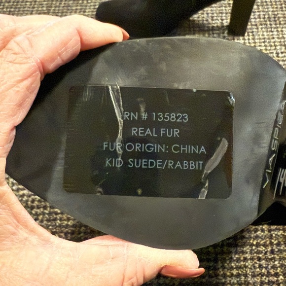 Via Spiga Black Fur-Trimmed Heeled Boots - Picture 7 of 9